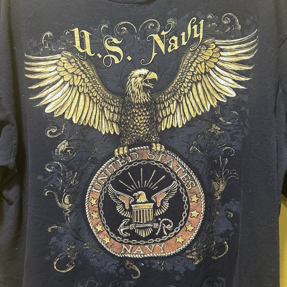 United States Navy A Global Force For Good T-shirt. Size XL. Good Condition - Picture 2 of 6